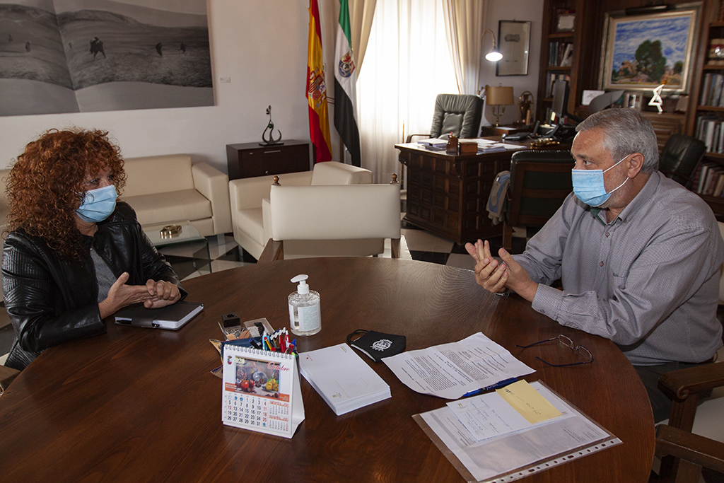 El presidente en funciones, Carlos