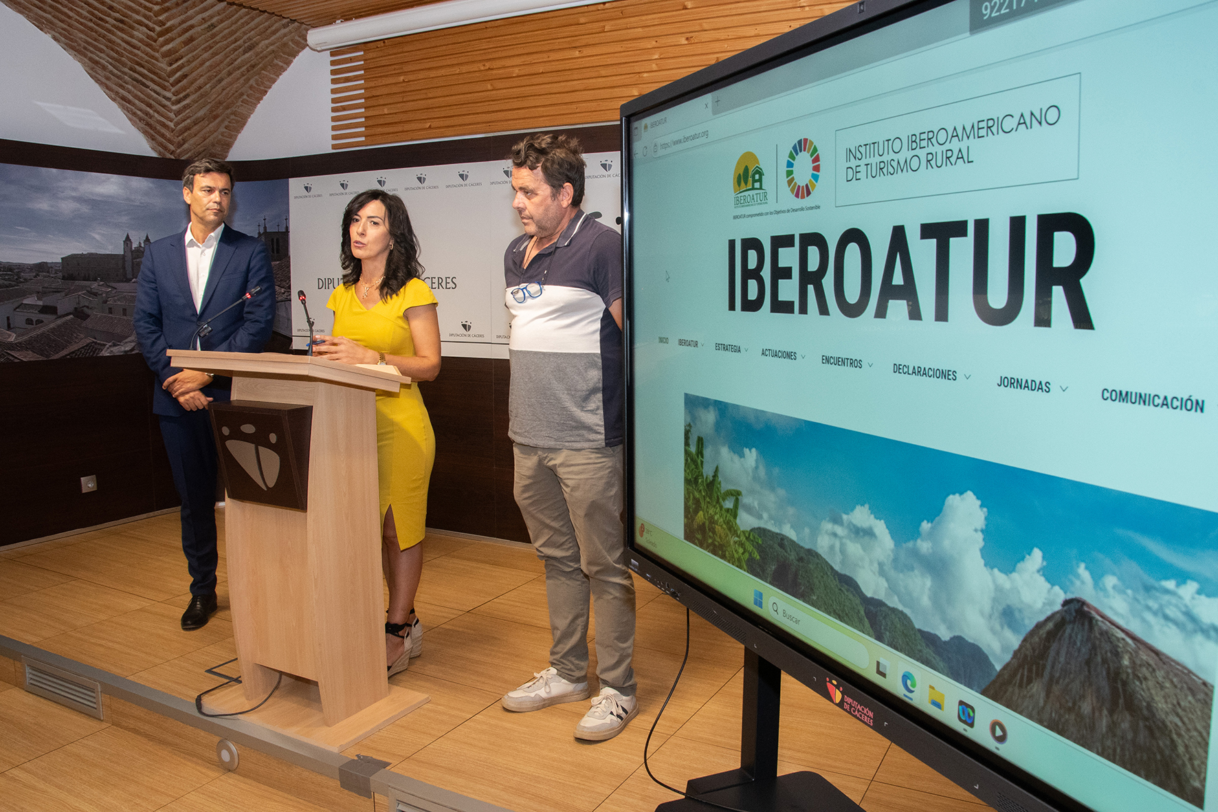 la asociación IBEROATUR aprueba la