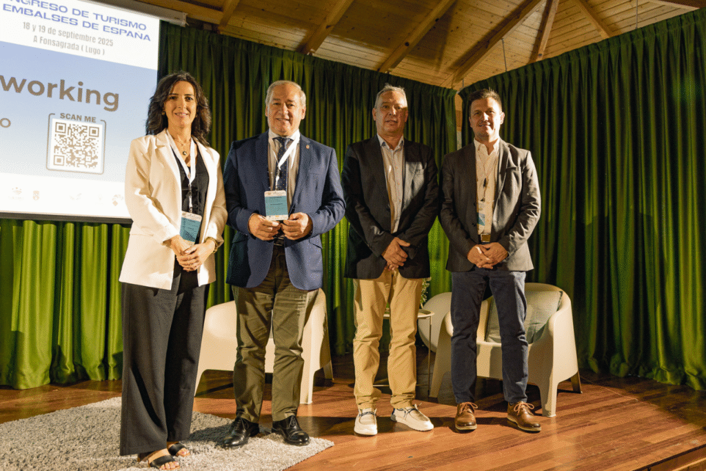 La vicepresidenta primera de la