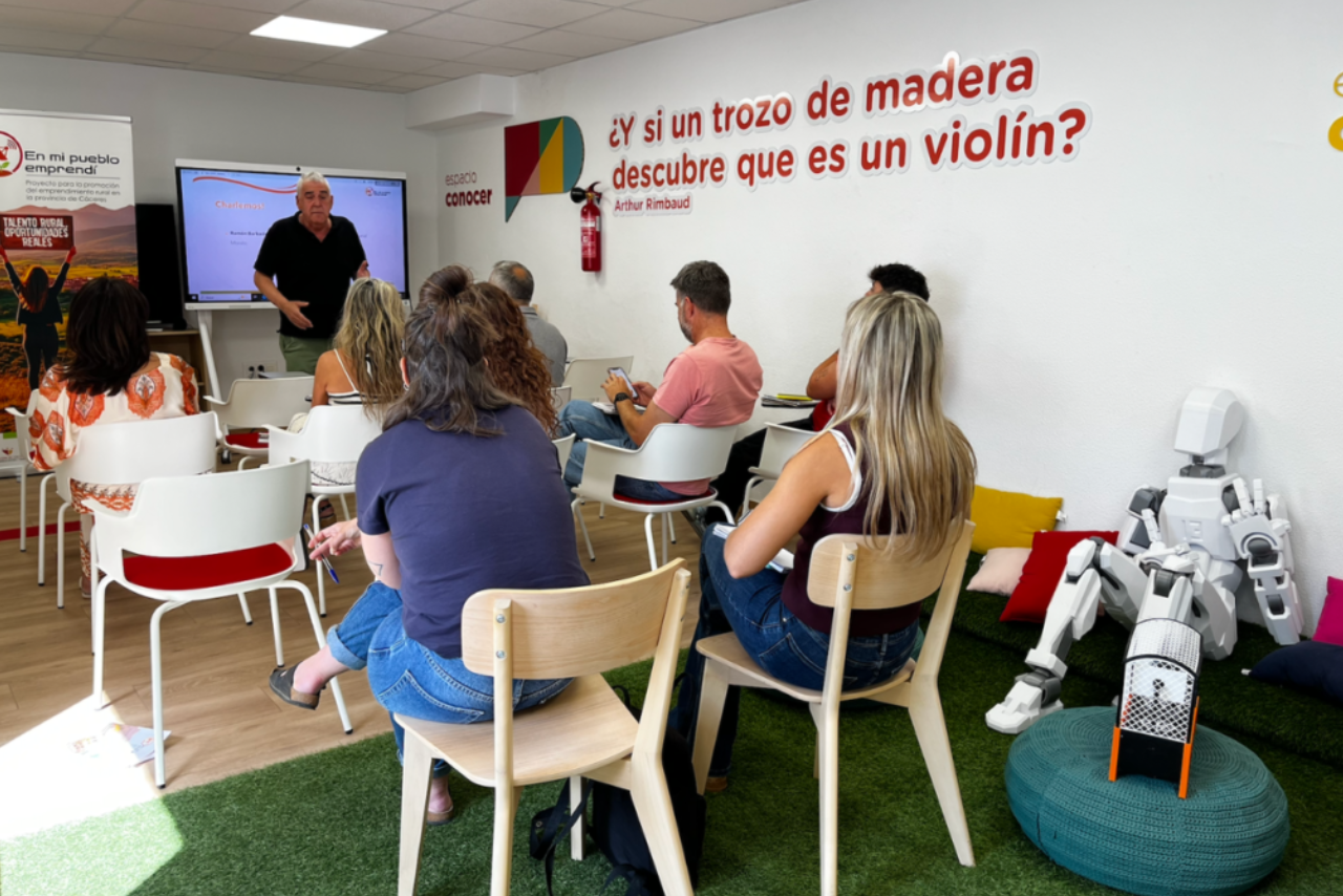 Cinco nuevos talleres presenciales y